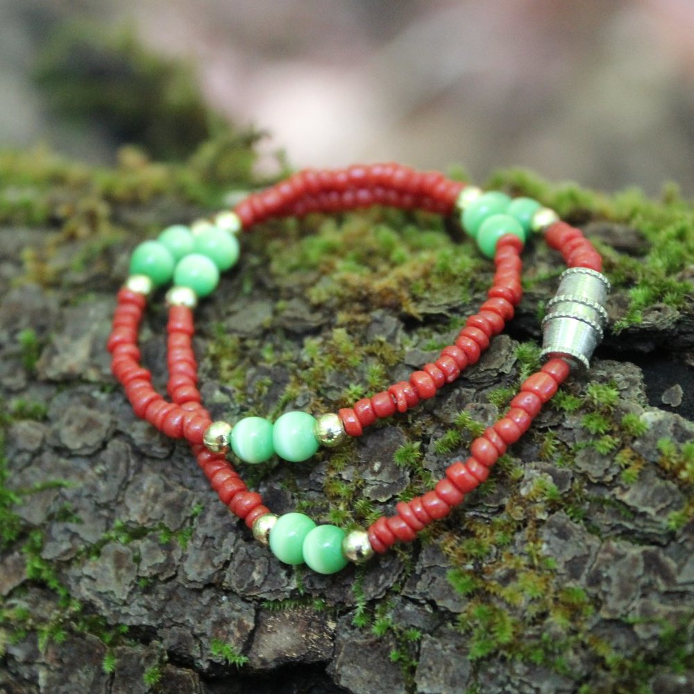 [5/$25] Vintage 90's Screw Clasp Bracelet/Anklet